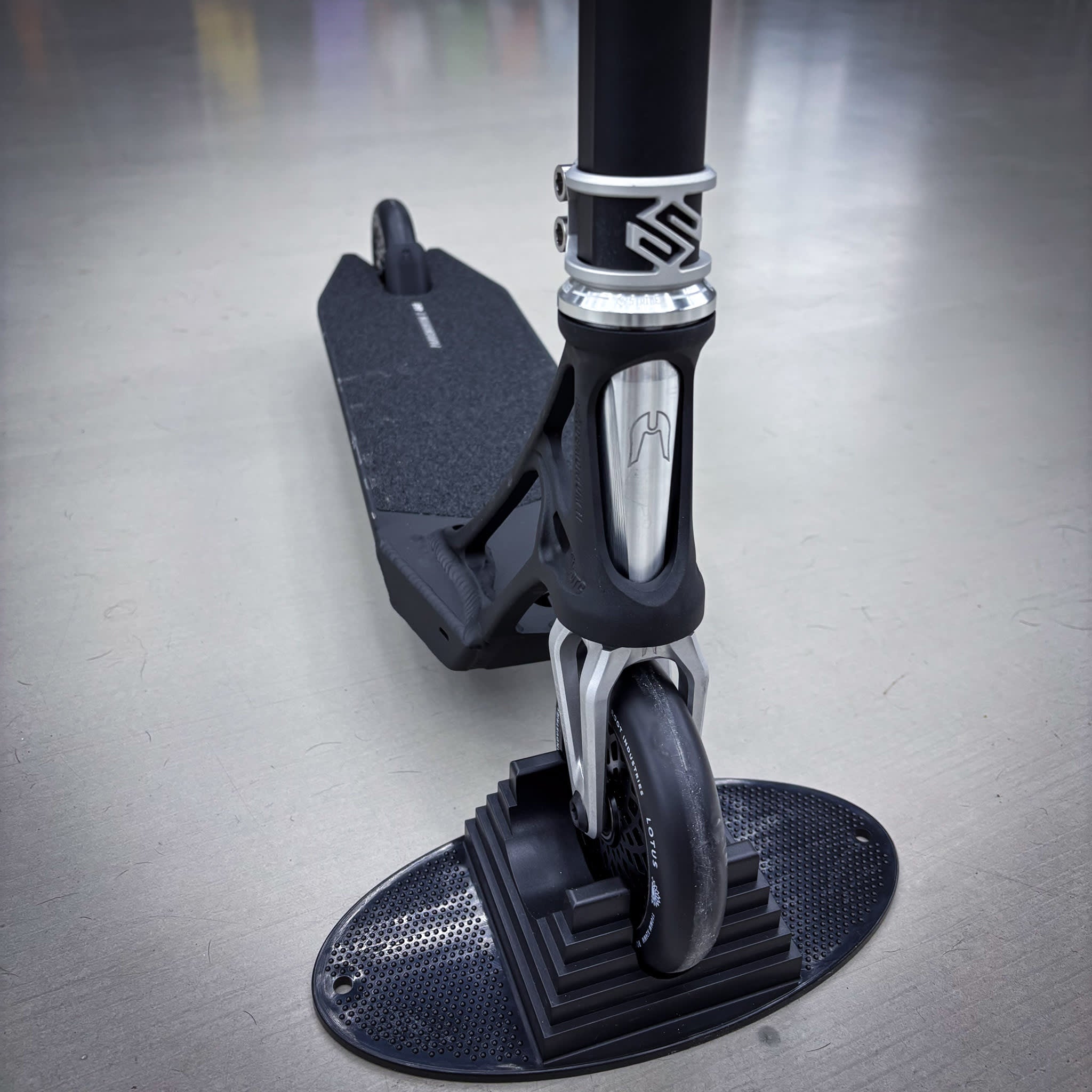 Ethic Lightweight Black Custom Build - Black-ScootWorld.dk