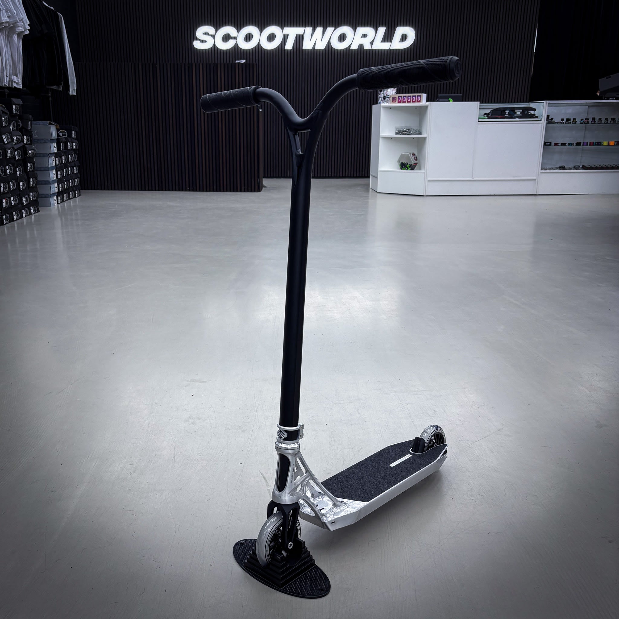 Ethic Pande Wolp Silver/Black Custom Build - Silver/Black-ScootWorld.dk