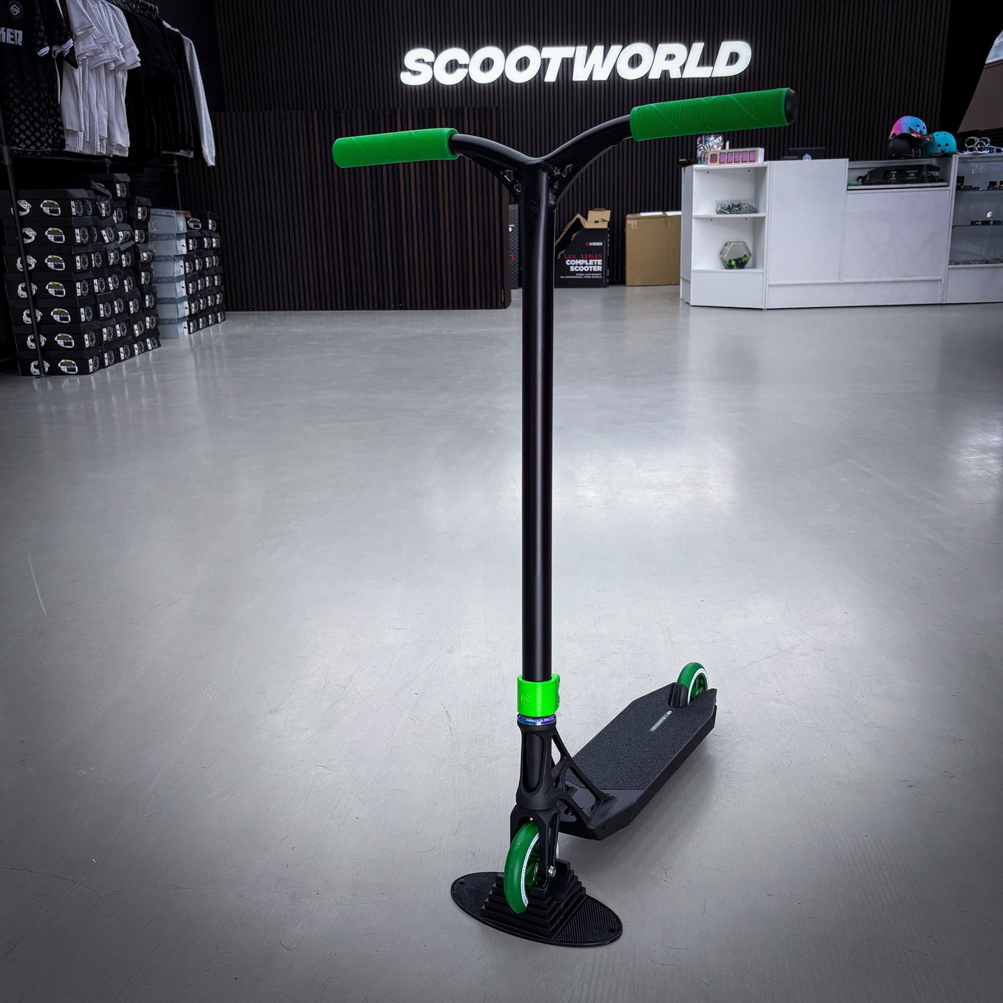 Striker Ethic Pande Custom Build - Black/Green