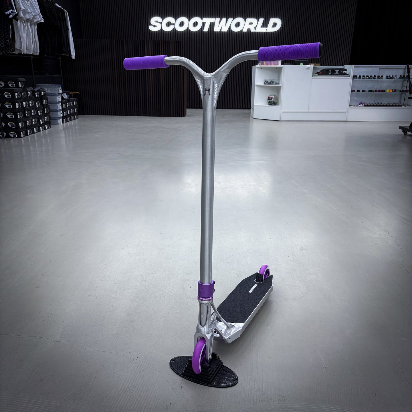 Striker Ethic Silver/Purple 500 Custom Build - Black/Purple-ScootWorld.dk