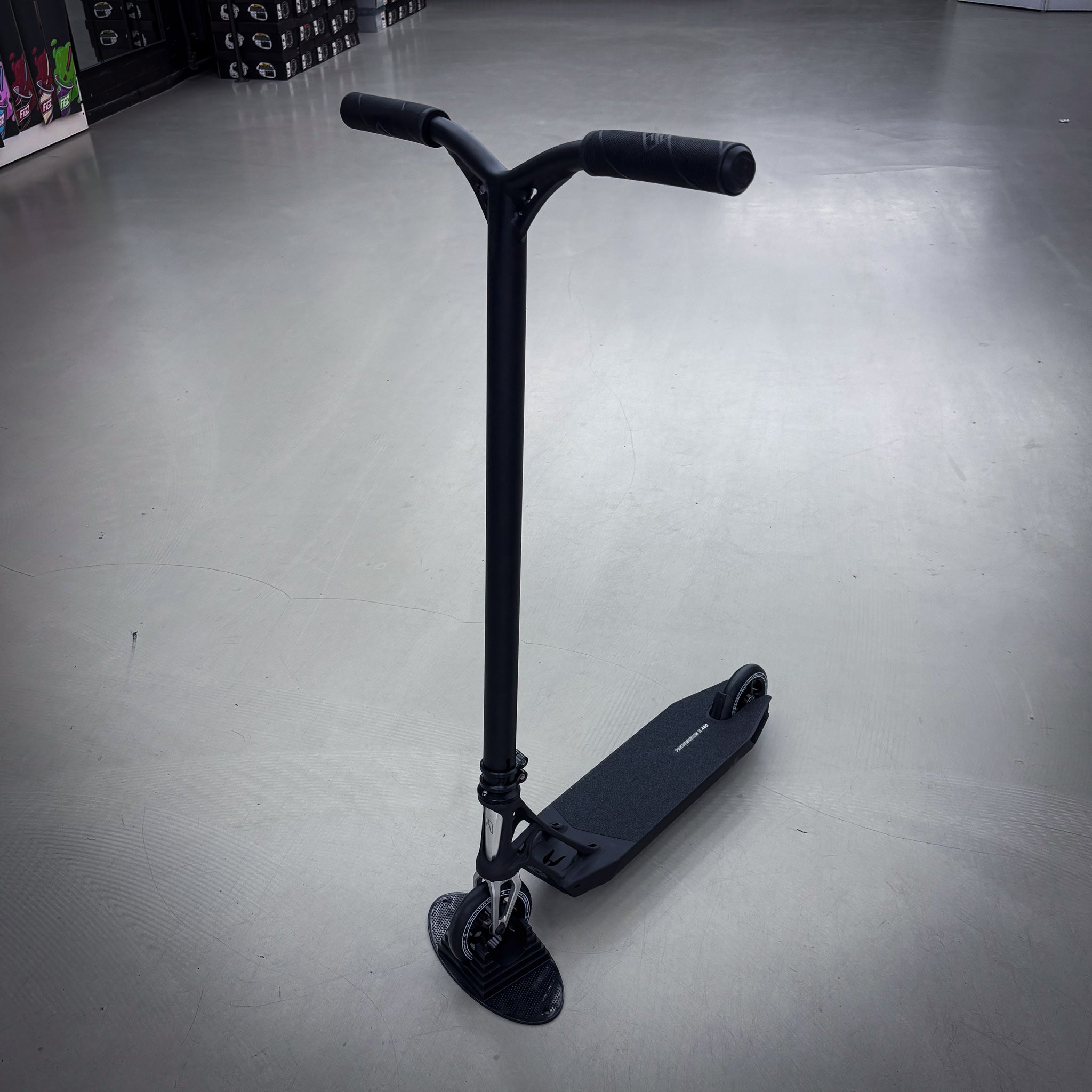 Striker Ethic Black Custom Løbehjul - Black-ScootWorld.dk