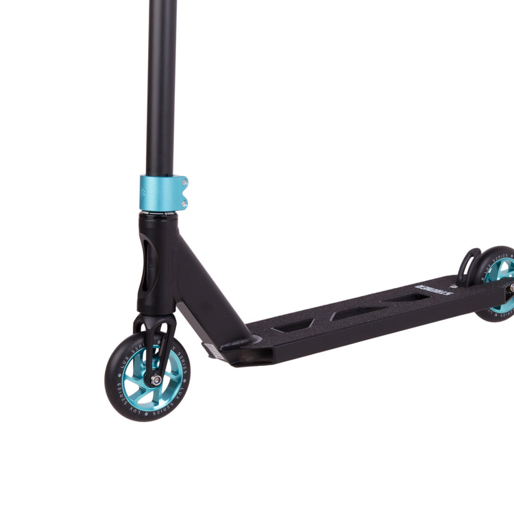 Striker Essential Trick Løbehjul - Black/Teal-ScootWorld.dk